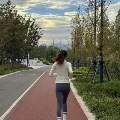 卢明
